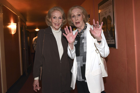 Theaterpremiere 'Monsieur Pierre geht online' in München