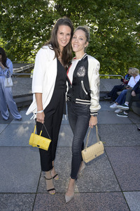 Dawid Tomaszewski Präsentation und Ausstellungseröffnung auf der Berlin Fashion Week S/S 2025 in Berlin