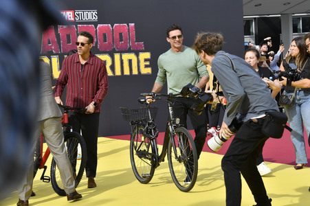 Fan-Screening 'Deadpool & Wolverine' in Berlin