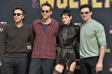 Fan-Screening 'Deadpool & Wolverine' in Berlin