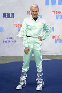 Filmpremiere 'To the Moon' in Berlin