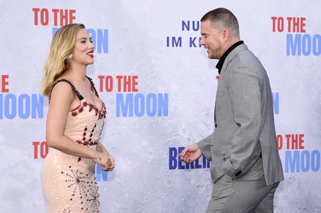 Filmpremiere 'To the Moon' in Berlin