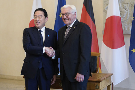Empfang des Premierministers von Japan im Schloss Bellevue in Berlin