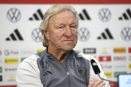 Abschlusspressekonferenz zum EM Qualifikationsspiel Deutschland - Österreich in Hannover