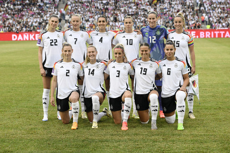 Frauenfußball-Länderspiel Deutschland gegen Österreich in Hannover