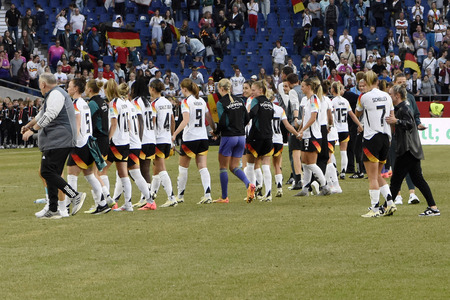 Frauenfußball-Länderspiel Deutschland gegen Österreich in Hannover
