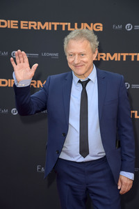 Filmpremiere 'Die Ermittlung' in Berlin