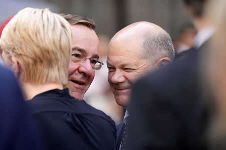 Gedenkveranstaltung zum 80. Jahrestag des Aufstands gegen Nationalsozialistische Gewaltherrschaft in Berlin