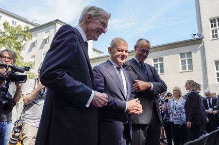 Gedenkveranstaltung zum 80. Jahrestag des Aufstands gegen Nationalsozialistische Gewaltherrschaft in Berlin