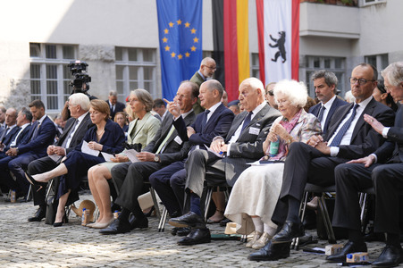 Gedenkveranstaltung zum 80. Jahrestag des Aufstands gegen Nationalsozialistische Gewaltherrschaft in Berlin
