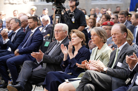 Gedenkveranstaltung zum 80. Jahrestag des Aufstands gegen Nationalsozialistische Gewaltherrschaft in Berlin