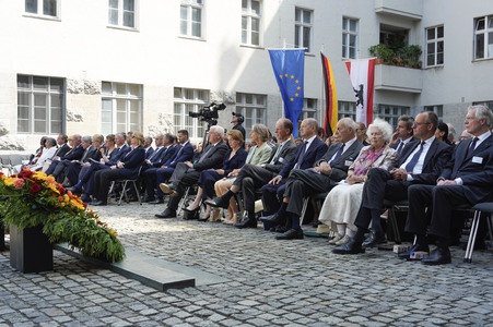 Gedenkveranstaltung zum 80. Jahrestag des Aufstands gegen Nationalsozialistische Gewaltherrschaft in Berlin