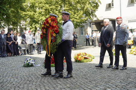 Gedenkveranstaltung zum 80. Jahrestag des Aufstands gegen Nationalsozialistische Gewaltherrschaft in Berlin