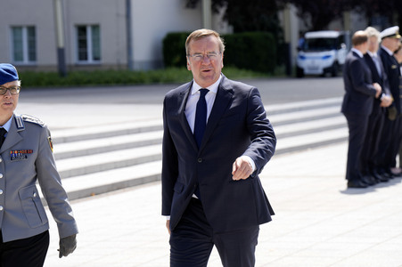 Empfang des Verteidigungsministers des Vereinigten Königreichs in Berlin