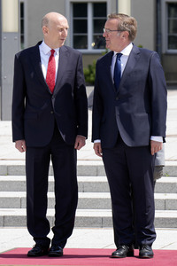 Empfang des Verteidigungsministers des Vereinigten Königreichs in Berlin