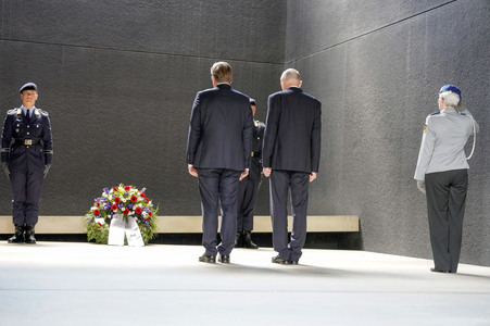 Empfang des Verteidigungsministers des Vereinigten Königreichs in Berlin