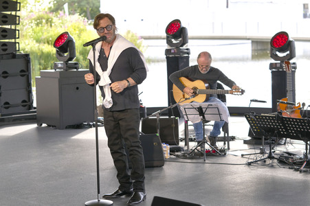 Konzert vom Al Di Meola Trio in Wolfsburg