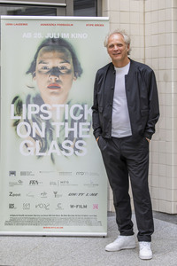 Filmpremiere 'Lipstick on the Glass' in Leipzig