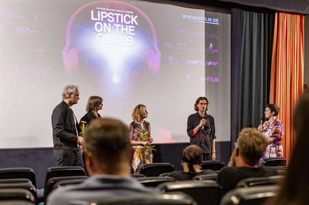 Filmpremiere 'Lipstick on the Glass' in Leipzig