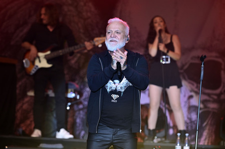 Konzert von Nino de Angelo mit Band in Görlitz