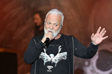 Konzert von Nino de Angelo mit Band in Görlitz