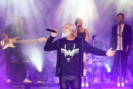 Konzert von Nino de Angelo mit Band in Görlitz