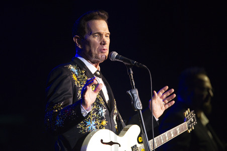 Konzert von Chris Isaak in Berlin