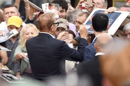 Filmpremiere 'Horizon' in Berlin