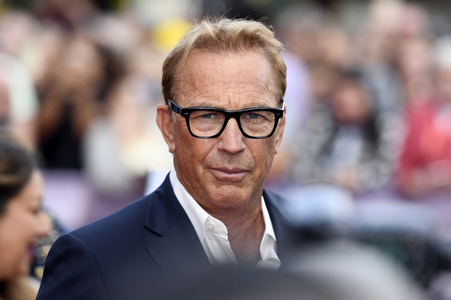 Filmpremiere 'Horizon' in Berlin