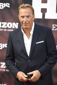 Filmpremiere 'Horizon' in Berlin