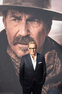 Filmpremiere 'Horizon' in Berlin