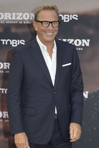 Filmpremiere 'Horizon' in Berlin