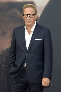 Filmpremiere 'Horizon' in Berlin