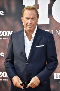 Filmpremiere 'Horizon' in Berlin