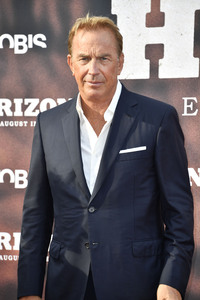 Filmpremiere 'Horizon' in Berlin