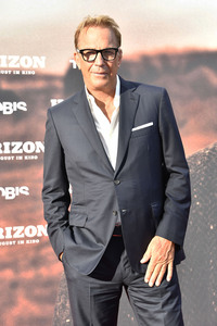 Filmpremiere 'Horizon' in Berlin