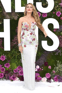 Filmpremiere 'Nur noch ein einziges Mal - It Ends with Us' in London