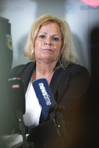 Eröffnung der ersten Anlaufstelle der Bundespolizei zum Schutz von Frauen vor Gewalt in Berlin