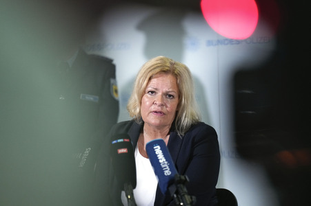 Eröffnung der ersten Anlaufstelle der Bundespolizei zum Schutz von Frauen vor Gewalt in Berlin