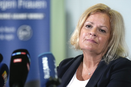 Eröffnung der ersten Anlaufstelle der Bundespolizei zum Schutz von Frauen vor Gewalt in Berlin