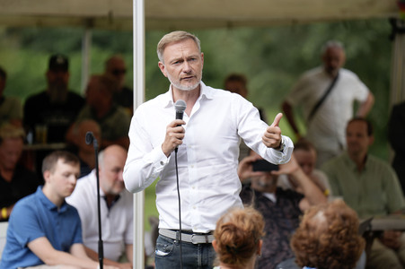 Landtagswahlkampf der FDP in Blankenfelde-Mahlow