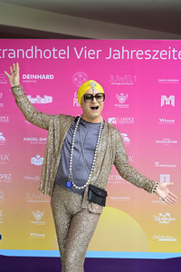 Landpartie Sommerfest mit Julian F.M. Stoeckel in Buckow