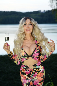 Landpartie Sommerfest mit Julian F.M. Stoeckel in Buckow