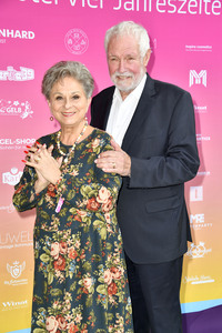 Landpartie Sommerfest mit Julian F.M. Stoeckel in Buckow