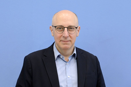 Bundespressekonferenz Wirtschaftsschutzbericht in Berlin