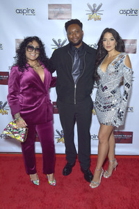 Premierenparty 'Cut to It' in Los Angeles