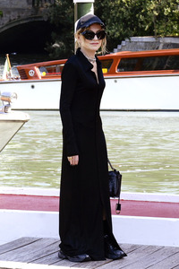 Ankunft von Isabelle Huppert am Hotel Excelsior, Internationale Filmfestspiele von Venedig 2024