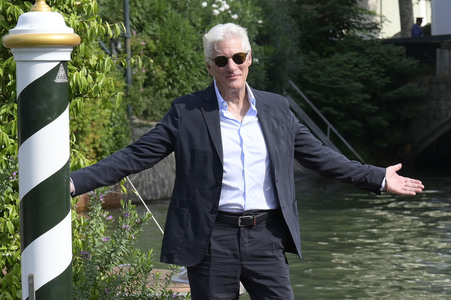 Ankunft von Richard Gere am Hotel Excelsior, Internationale Filmfestspiele von Venedig 2024