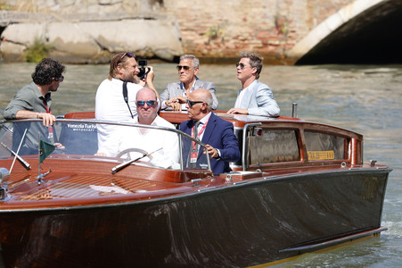Ankunft von George Clooney und Brad Pitt am Palazzo del Casino, Internationale Filmfestspiele von Venedig 2024