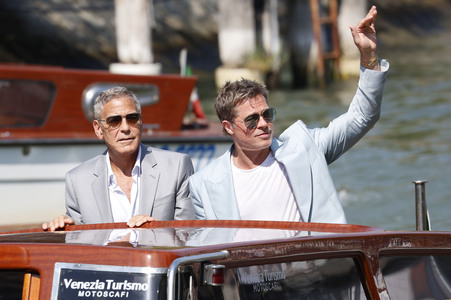 Ankunft von George Clooney und Brad Pitt am Palazzo del Casino, Internationale Filmfestspiele von Venedig 2024
